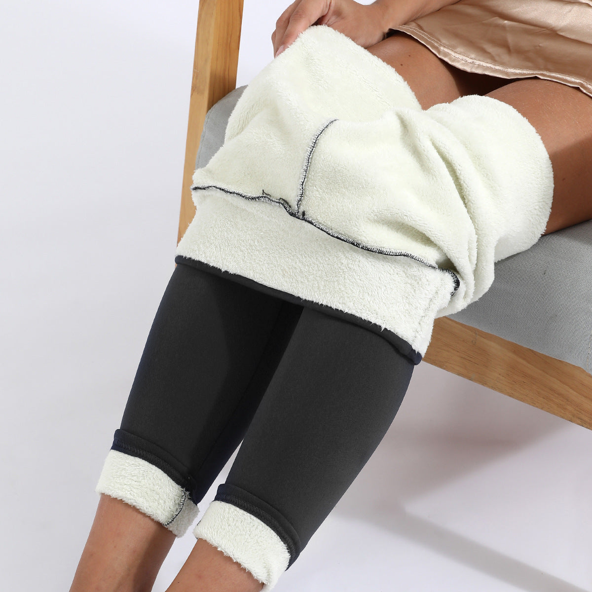 MyPeachy™ Cashmere Hip Leggings