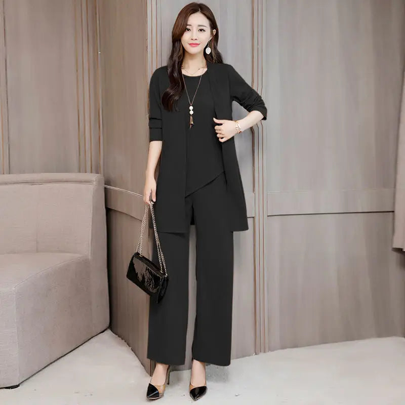 Wide Lady Slimming Three-Piece Suit